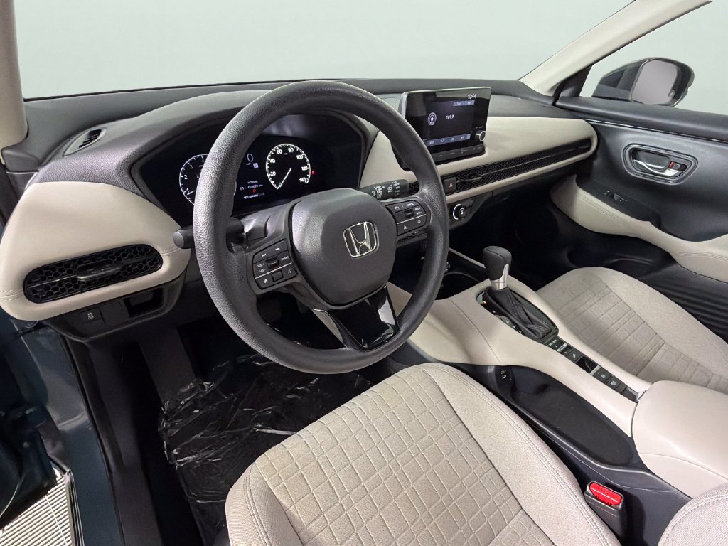 Used 2024 Honda HR-V LX image 19