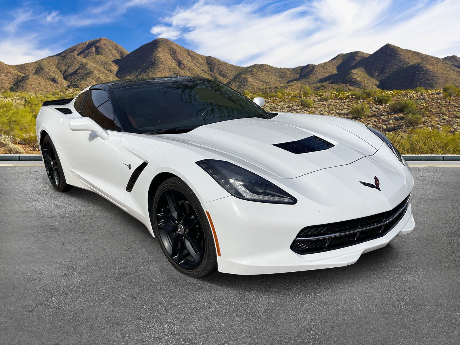 Used 2018 Chevrolet Corvette Stingray Coupe w/ 1LT RWD image 3