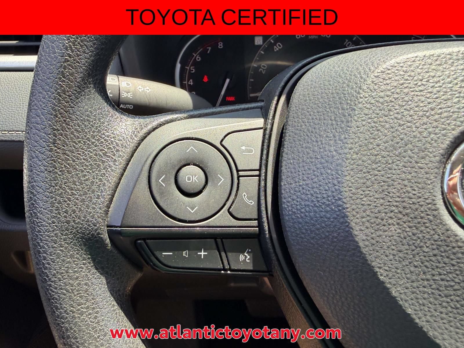 Certified 2025 Toyota RAV4 XLE AWD/4WD image 30