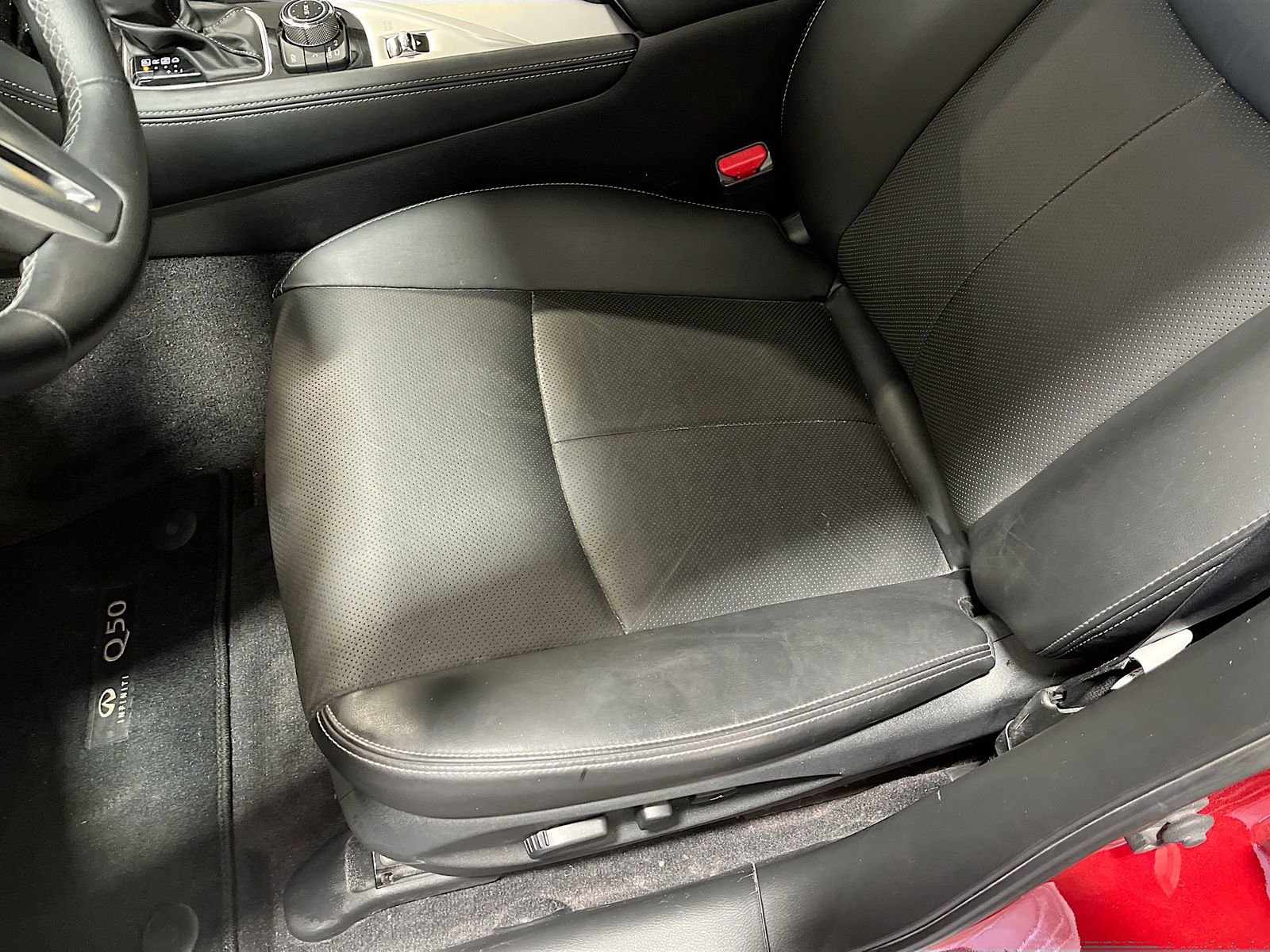 Used 2024 INFINITI Q50 Luxe w/ Cargo Package image 19