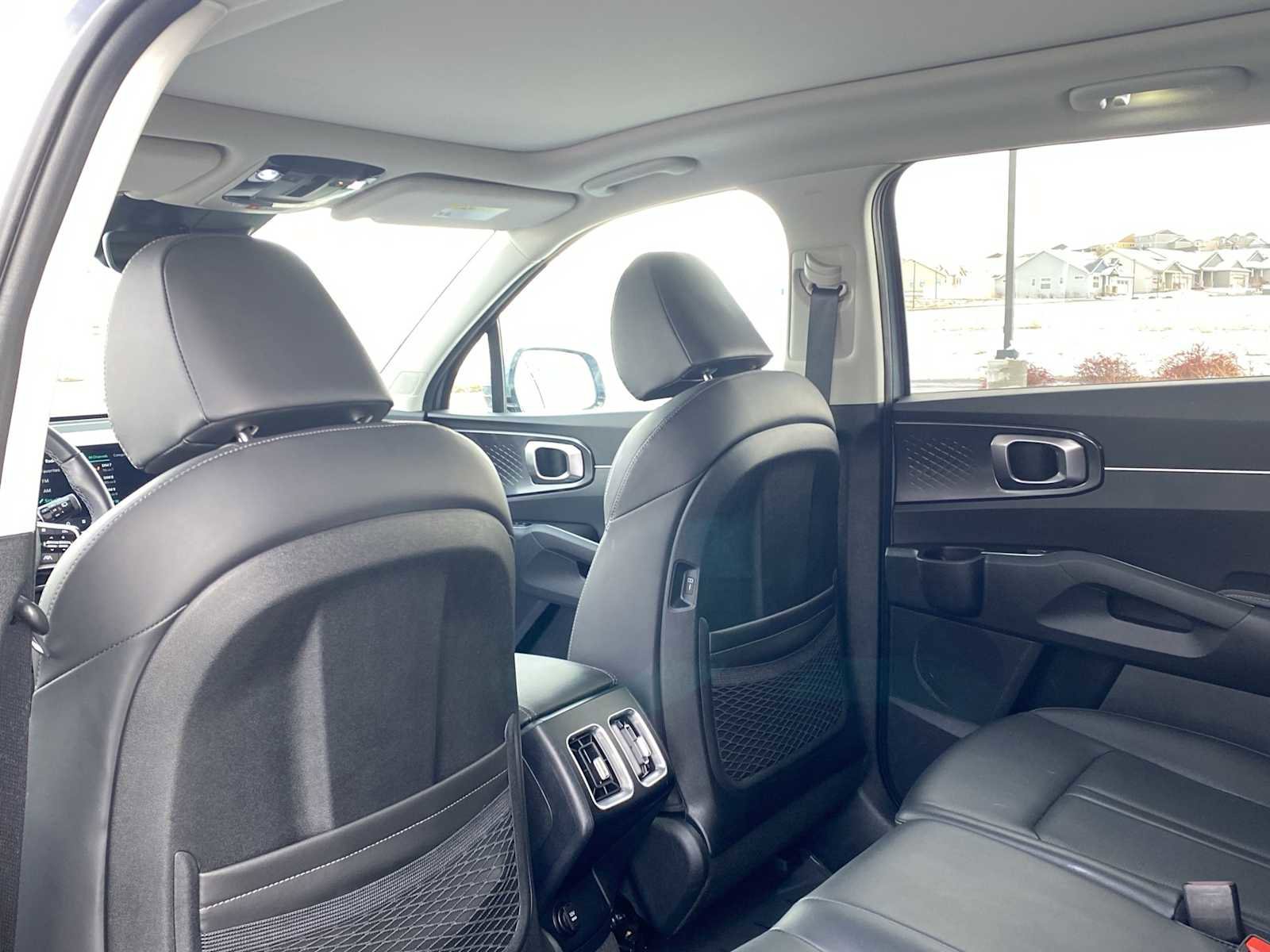 Used 2024 Kia Sorento S w/ Panoramic Sunroof Package image 33