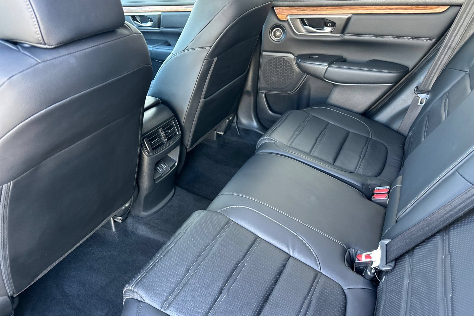 Used 2022 Honda CR-V EX-L image 13
