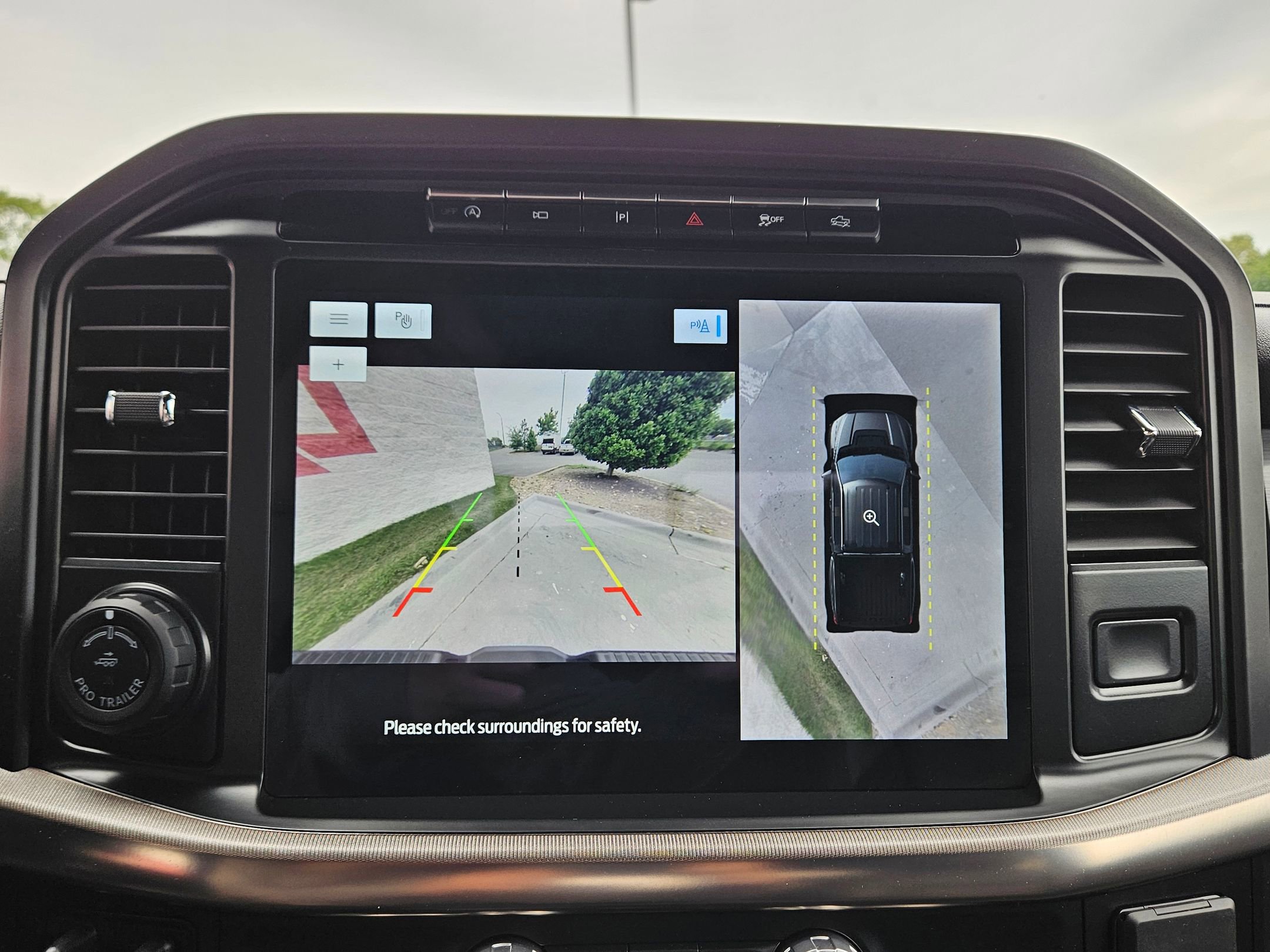 Used 2023 Ford F150 Raptor AWD/4WD image 32