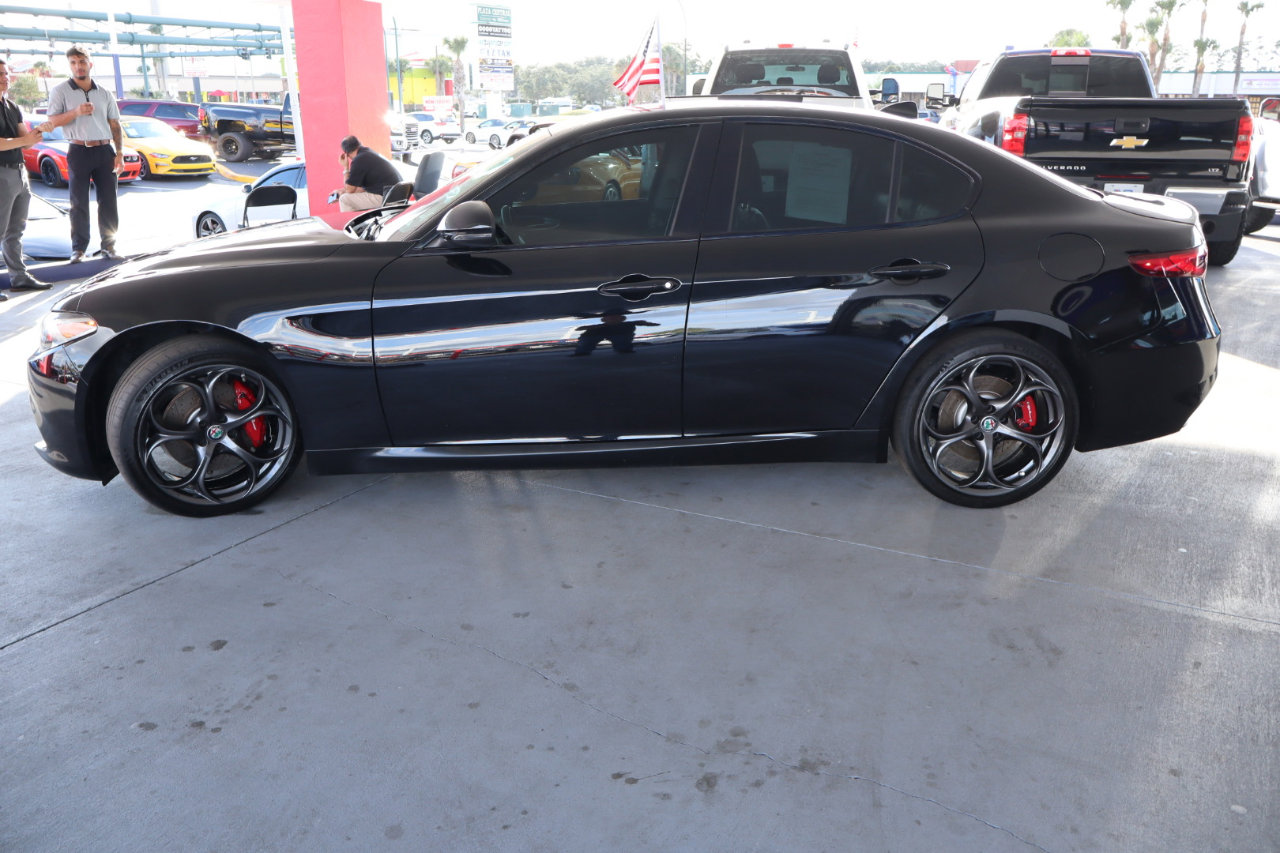 Used 2018 Alfa Romeo Giulia Ti Sport w/ Quick Order Package 22S Sport image 8