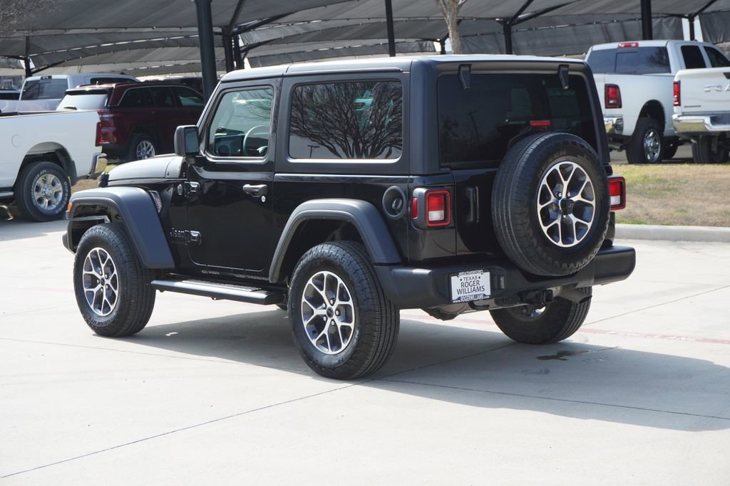 Used 2024 Jeep Wrangler Sport S image 3