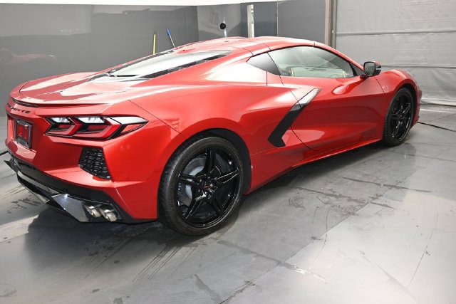 Used 2021 Chevrolet Corvette Stingray Preferred Cpe w/ 2LT RWD image 30