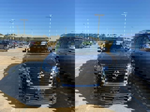 Used 2023 Nissan Pathfinder S image 23