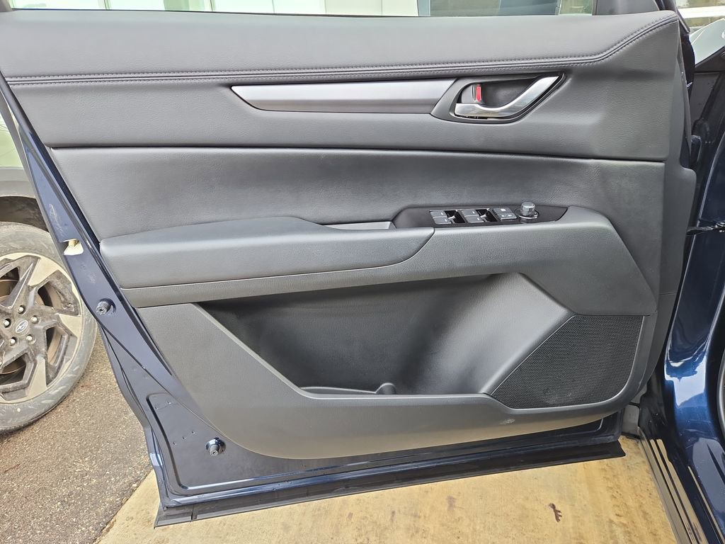 Used 2025 MAZDA CX-5 AWD 2.5 S w/ Preferred Package image 12