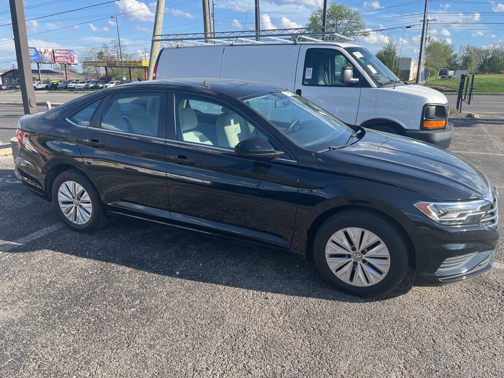 Used 2019 Volkswagen Jetta S w/ Driver Assistance Package FWD image 3