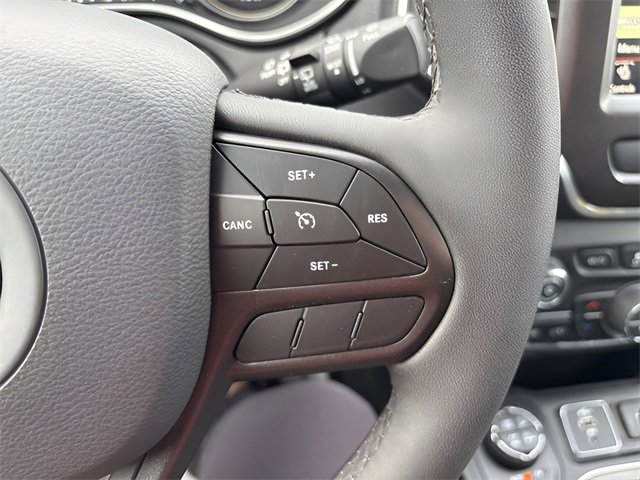 Used 2022 Jeep Cherokee Trailhawk w/ Trailer Tow Group image 11