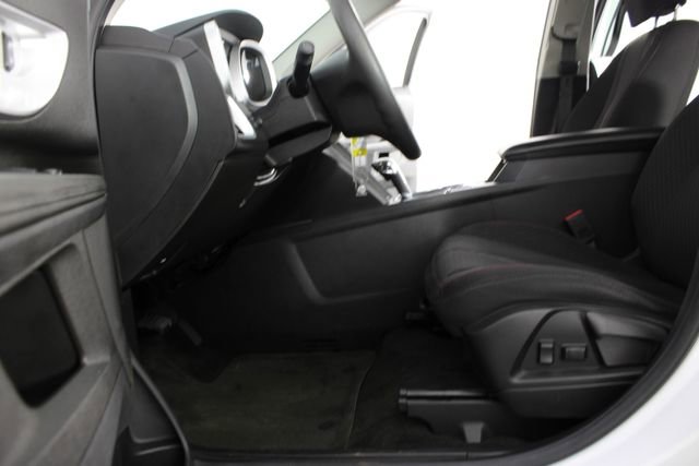 Used 2014 Chevrolet Equinox LS FWD image 12