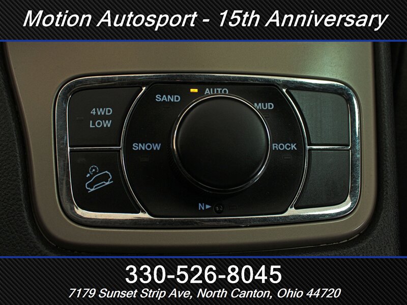 Used 2014 Jeep Grand Cherokee Limited w/ Trailer Tow Group IV AWD/4WD image 22