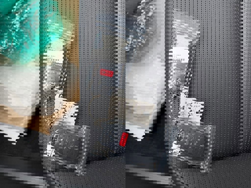 New 2026 Toyota Crown Platinum image 33