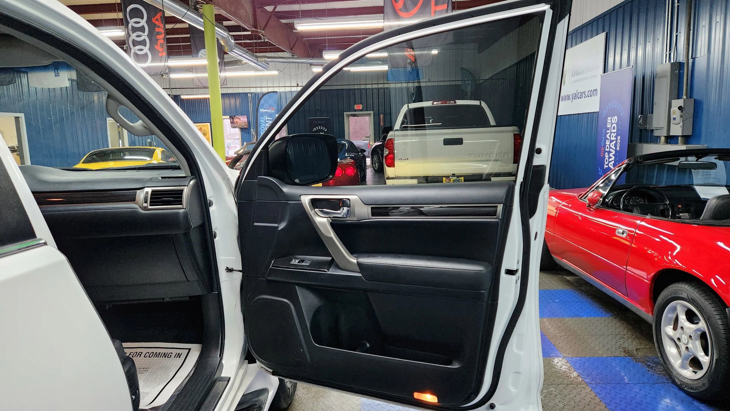 Used 2015 Lexus GX 460 image 13