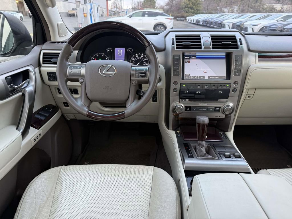 Used 2019 Lexus GX 460 Premium image 8