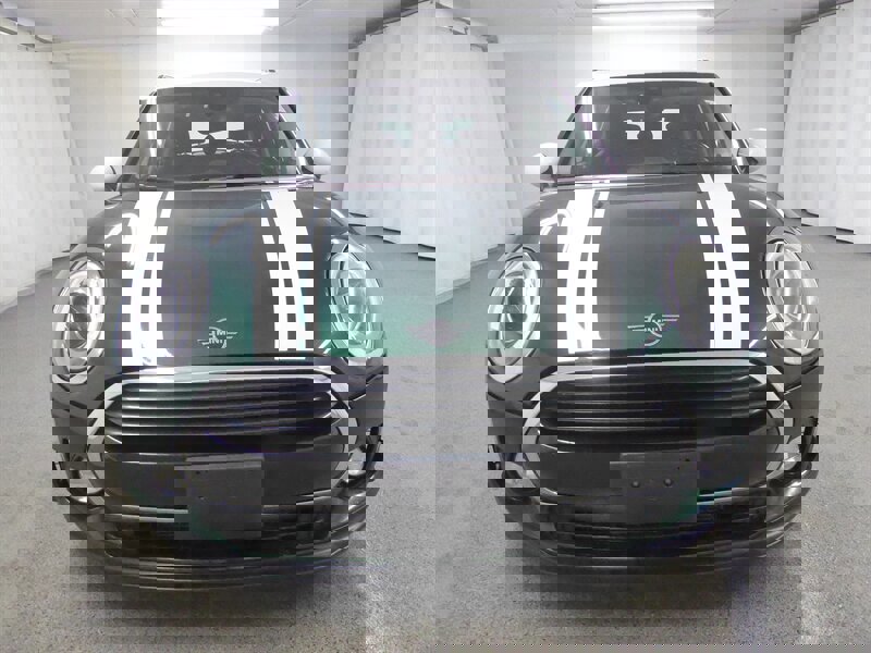 Used 2019 MINI Cooper Clubman ALL4 w/ Premium Package image 2