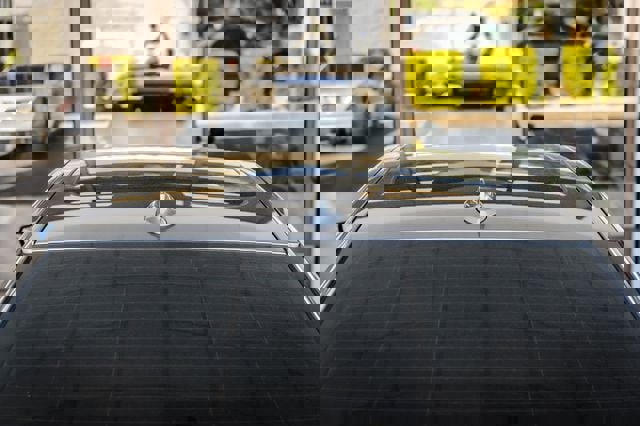 Used 2016 BMW 740i image 10