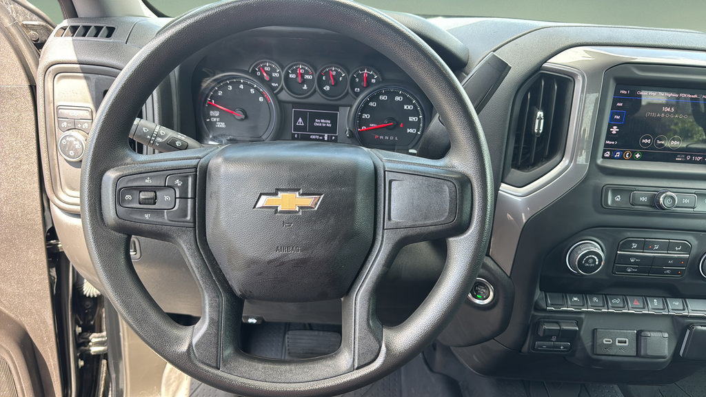 Used 2024 Chevrolet Silverado 1500 Custom RWD image 13