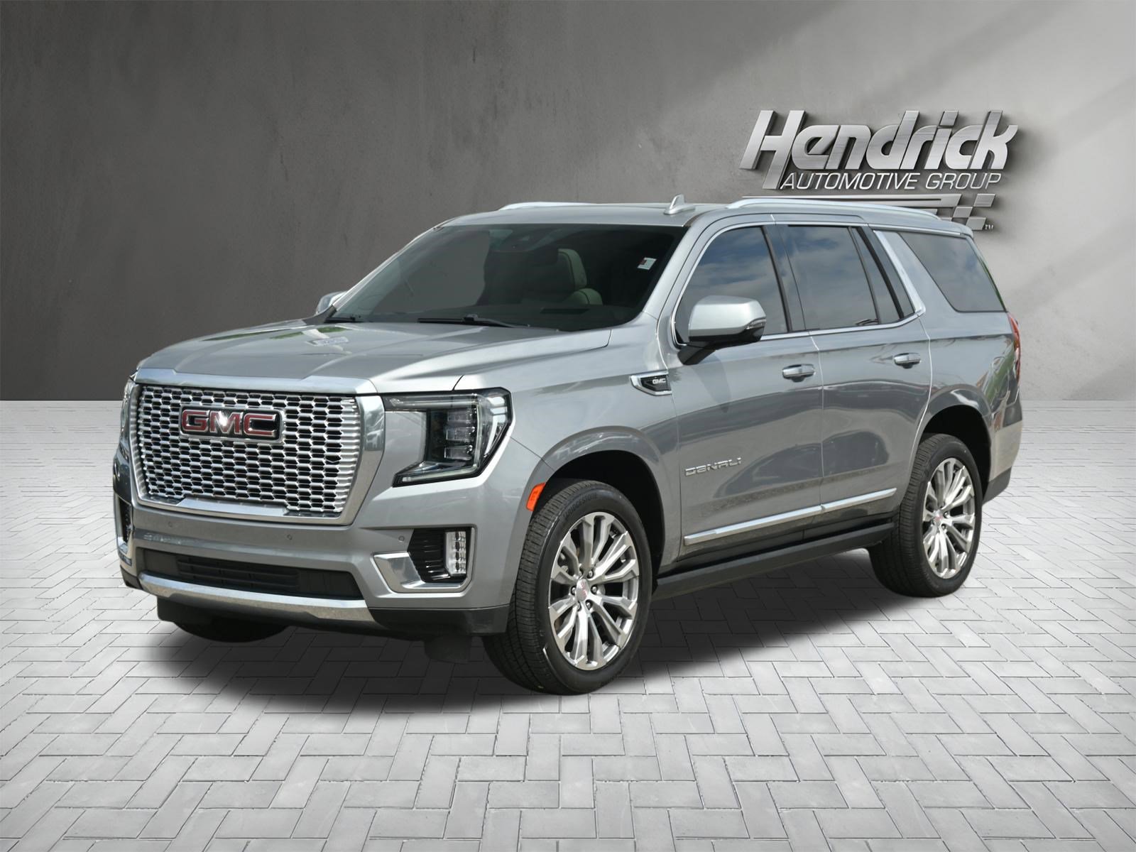 Used 2023 GMC Yukon Denali AWD/4WD image 5