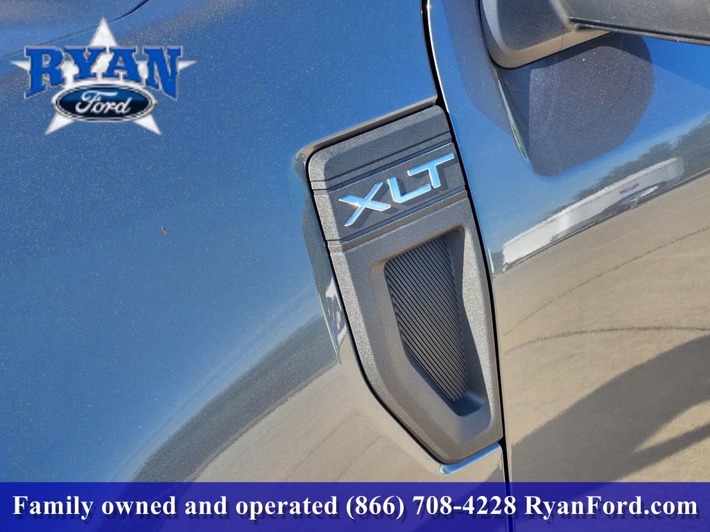 Used 2022 Ford Maverick XLT FWD image 8