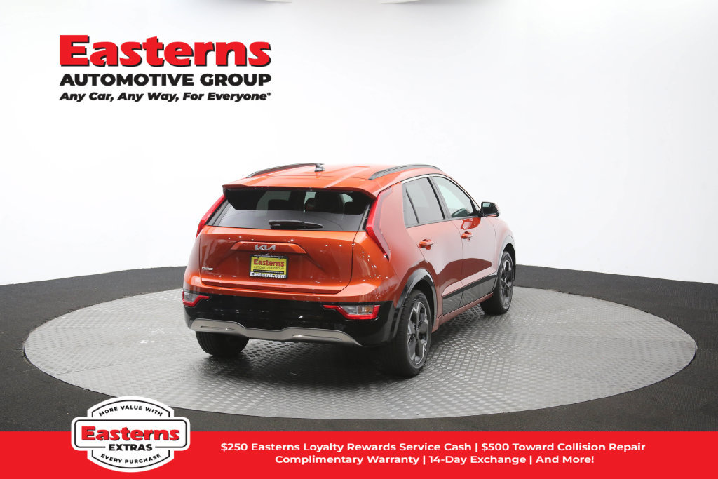 Used 2023 Kia Niro Wind w/ Wind Preserve Package FWD image 40