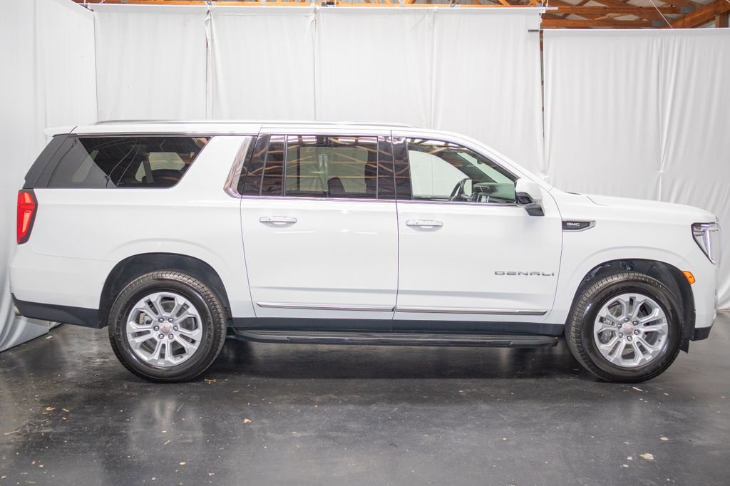 Certified 2024 GMC Yukon XL Denali image 4
