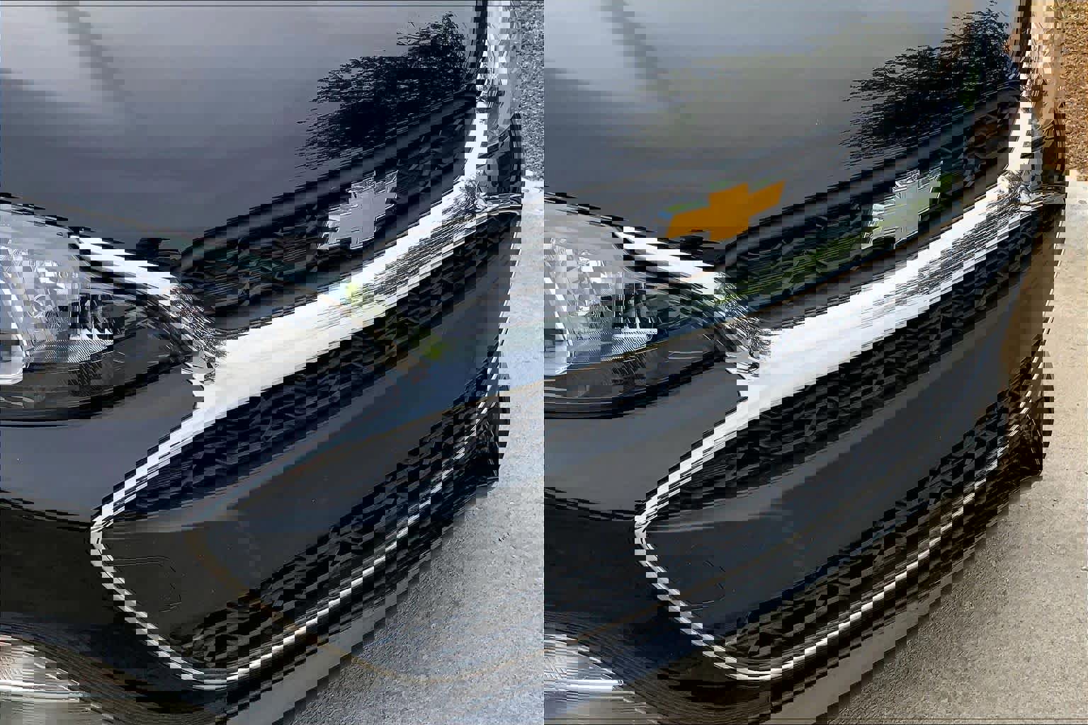 Used 2020 Chevrolet Spark LS image 32