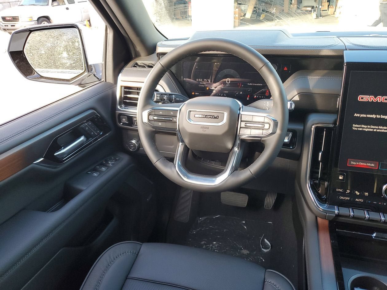 New 2026 GMC Yukon XL Denali w/ Sun & Power Step Package RWD image 13
