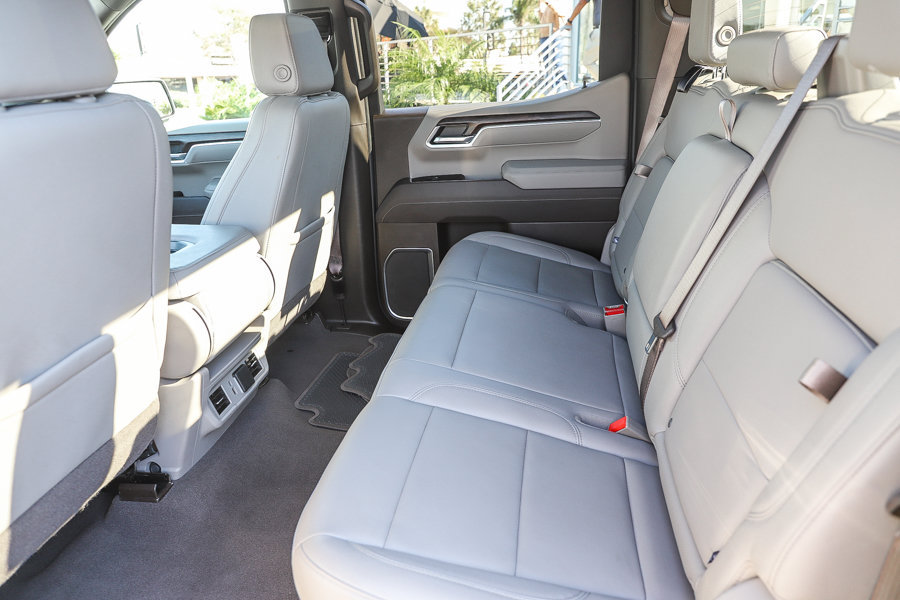 Used 2026 GMC Sierra 1500 SLT RWD image 19