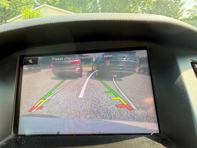 Used 2014 Ford Focus Titanium FWD image 11