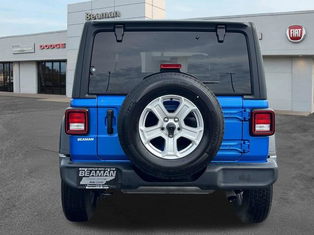 Used 2022 Jeep Wrangler Unlimited Sport AWD/4WD image 6