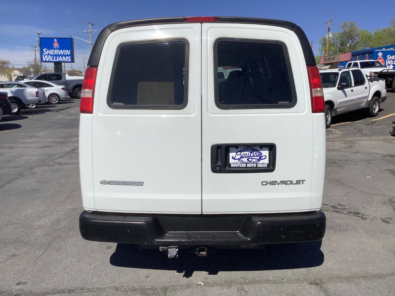 Used 2003 Chevrolet Express 1500 image 16