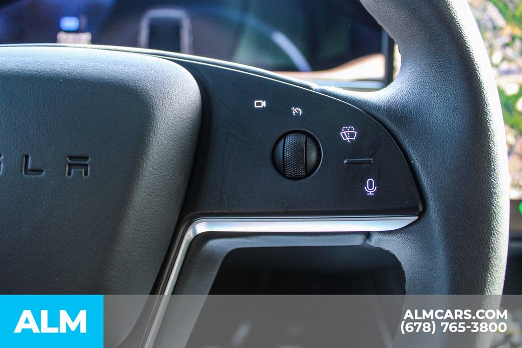 Used 2024 Tesla Model X image 29