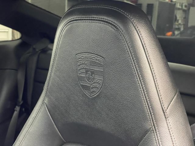 Used 2021 Porsche 911 Carrera w/ Premium Package RWD image 28