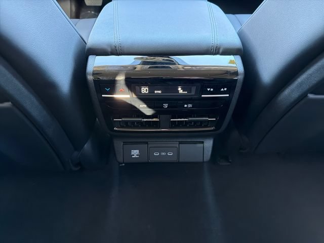 New 2026 Acura MDX SH-AWD image 27