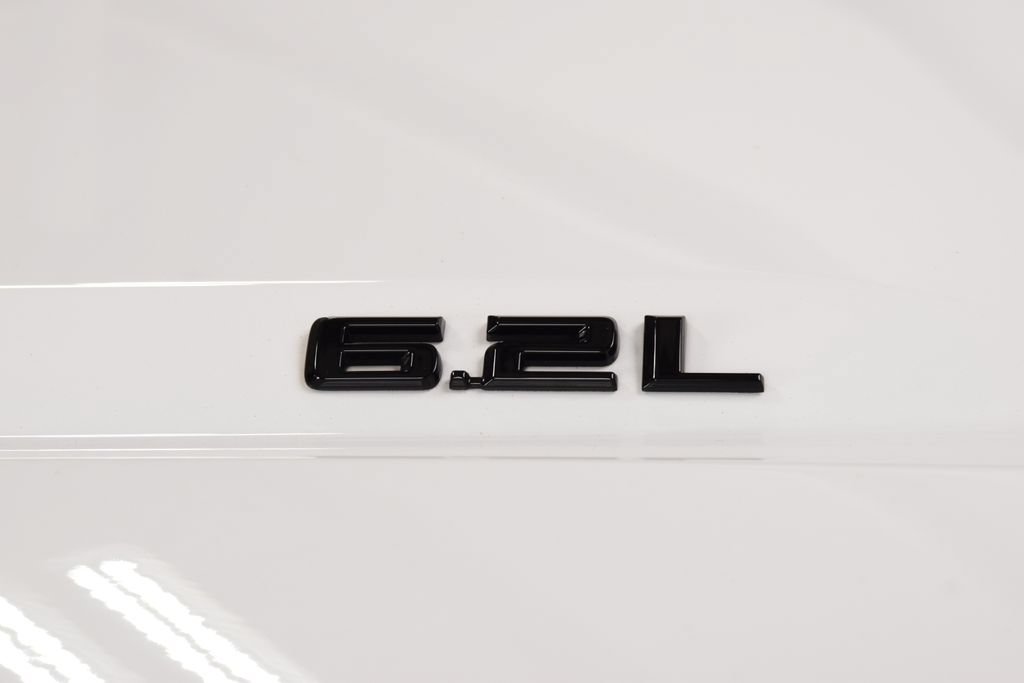 Used 2024 Chevrolet Silverado 1500 RST w/ Redline Edition AWD/4WD image 16