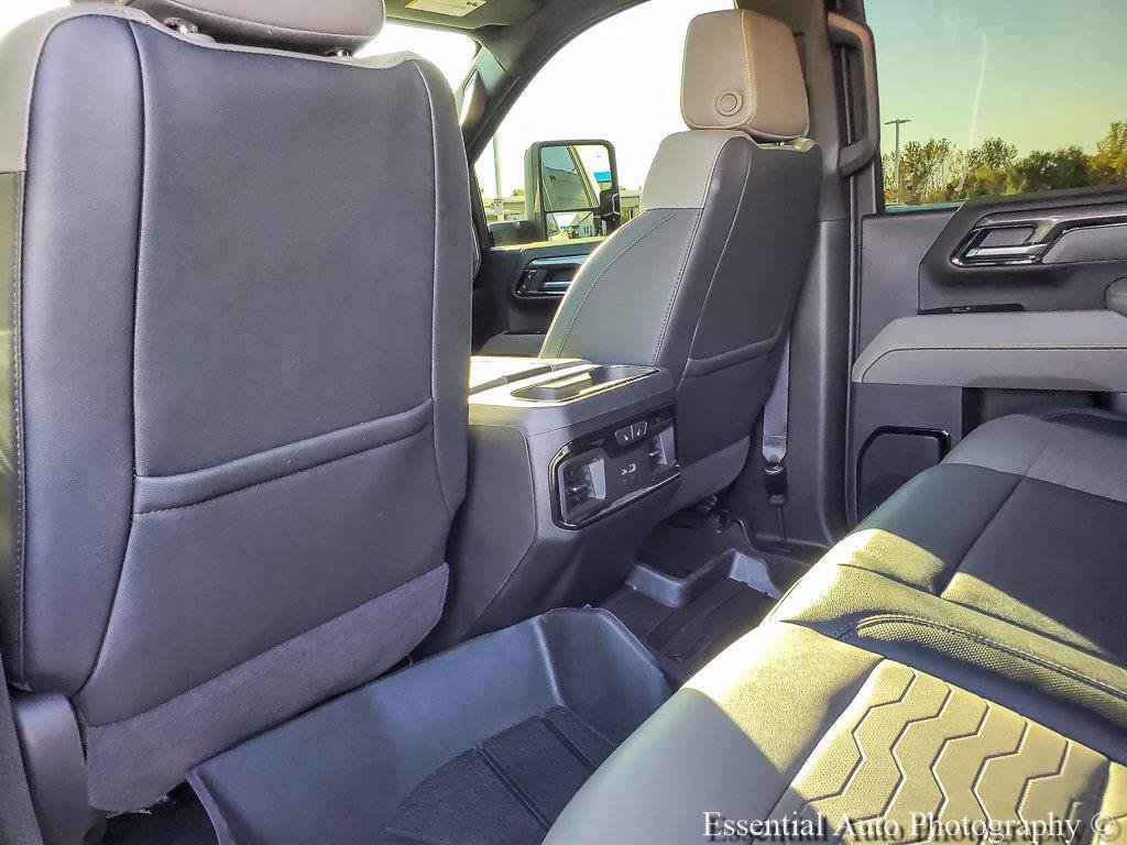 Certified 2026 Chevrolet Silverado 2500 ZR2 w/ LPO, Dark Essentials Package AWD/4WD image 16