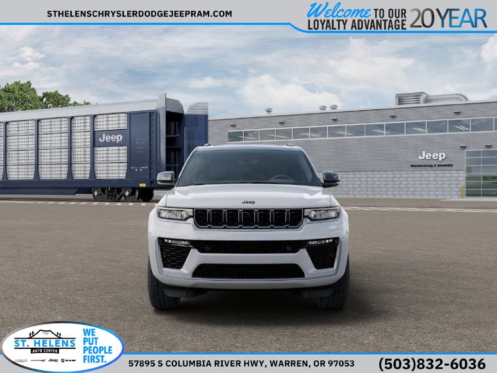 New 2026 Jeep Grand Cherokee Summit w/ Obsidian Package AWD/4WD image 8