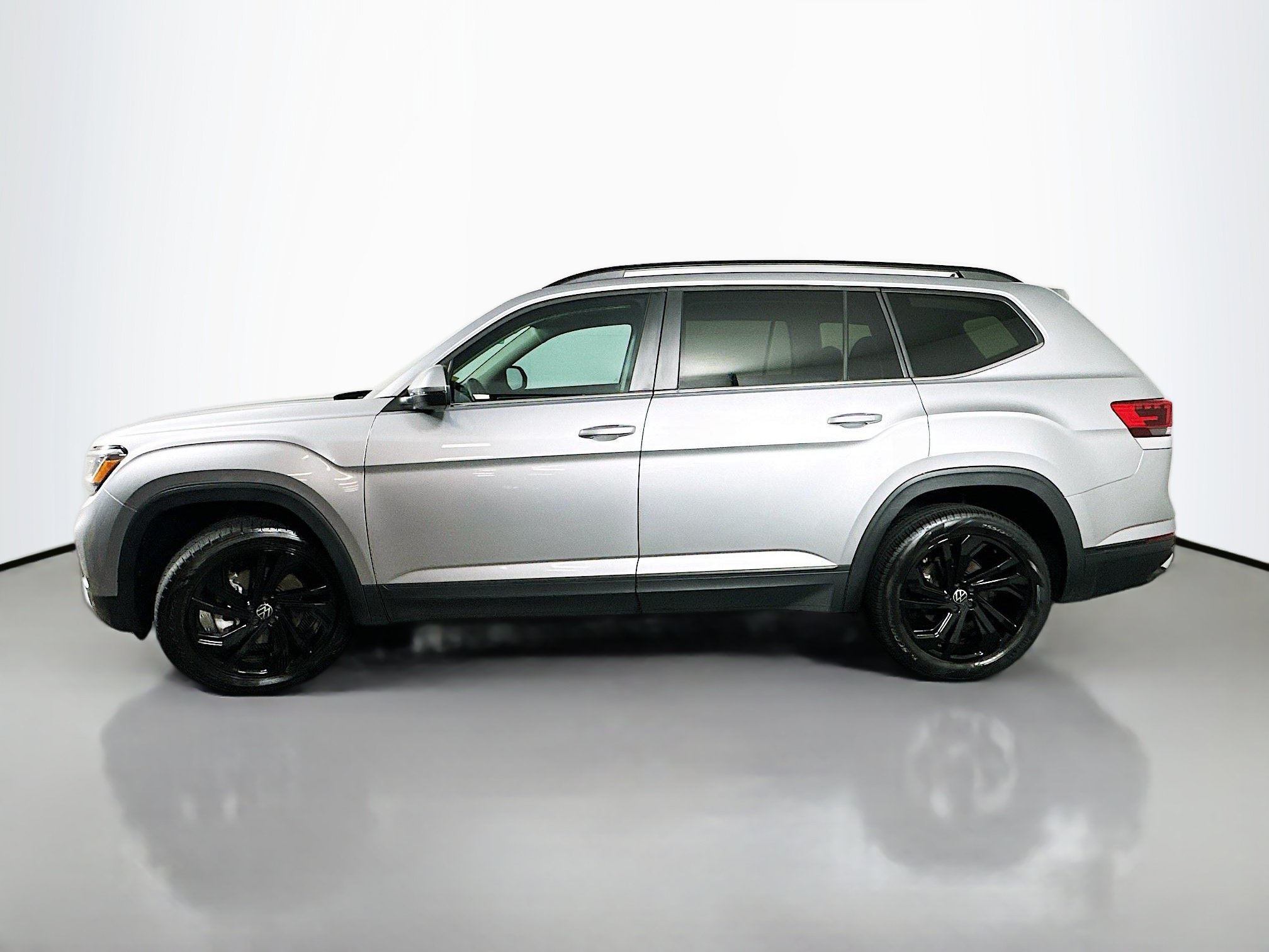 Used 2022 Volkswagen Atlas SE AWD/4WD image 4