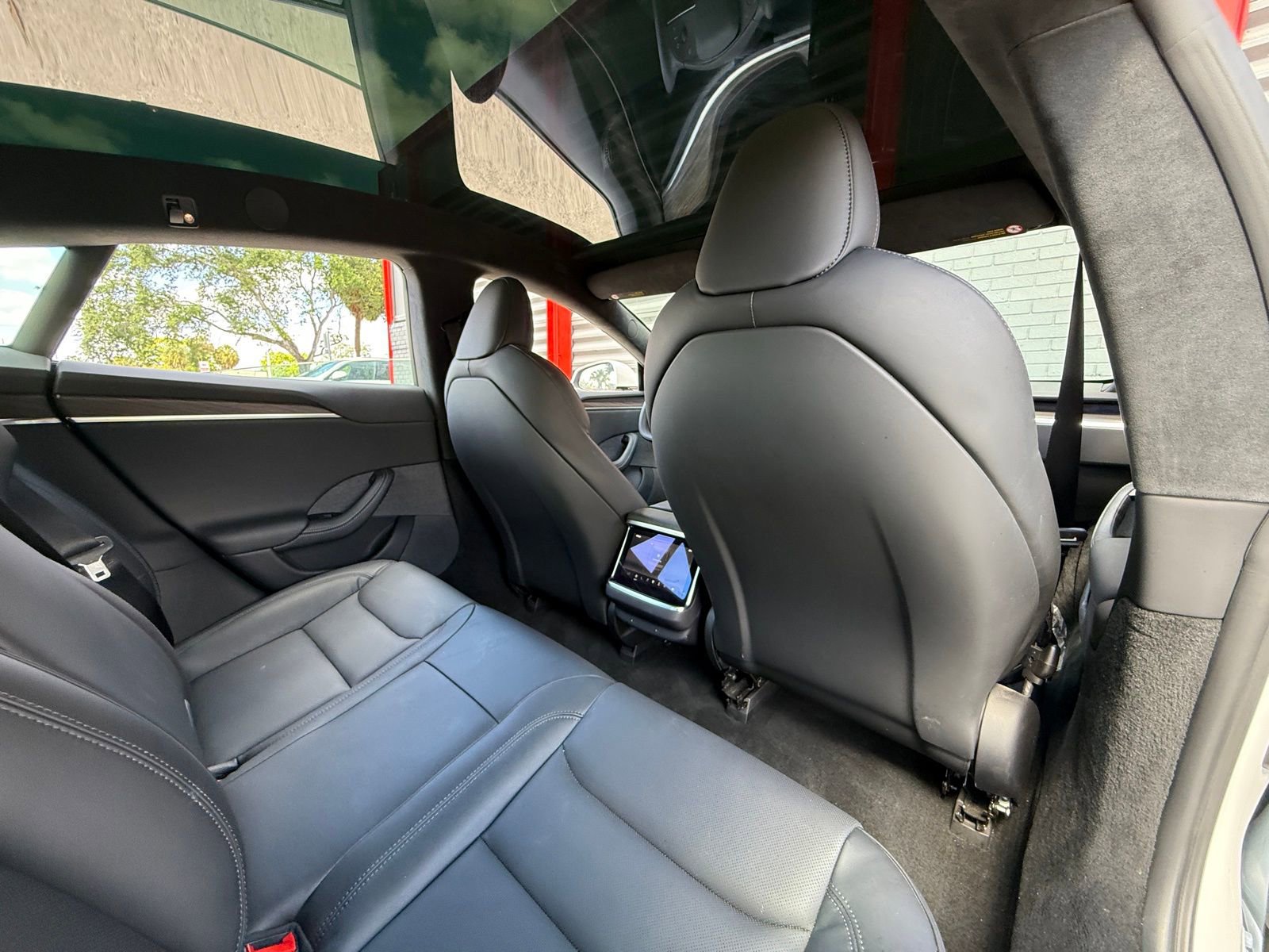 Used 2022 Tesla Model S AWD/4WD image 14