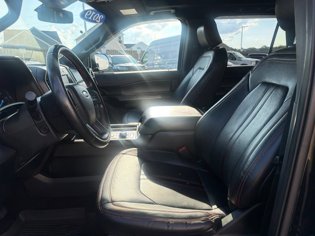 Used 2019 Ford Expedition Max Limited w/ Equipment Group 303A AWD/4WD image 29
