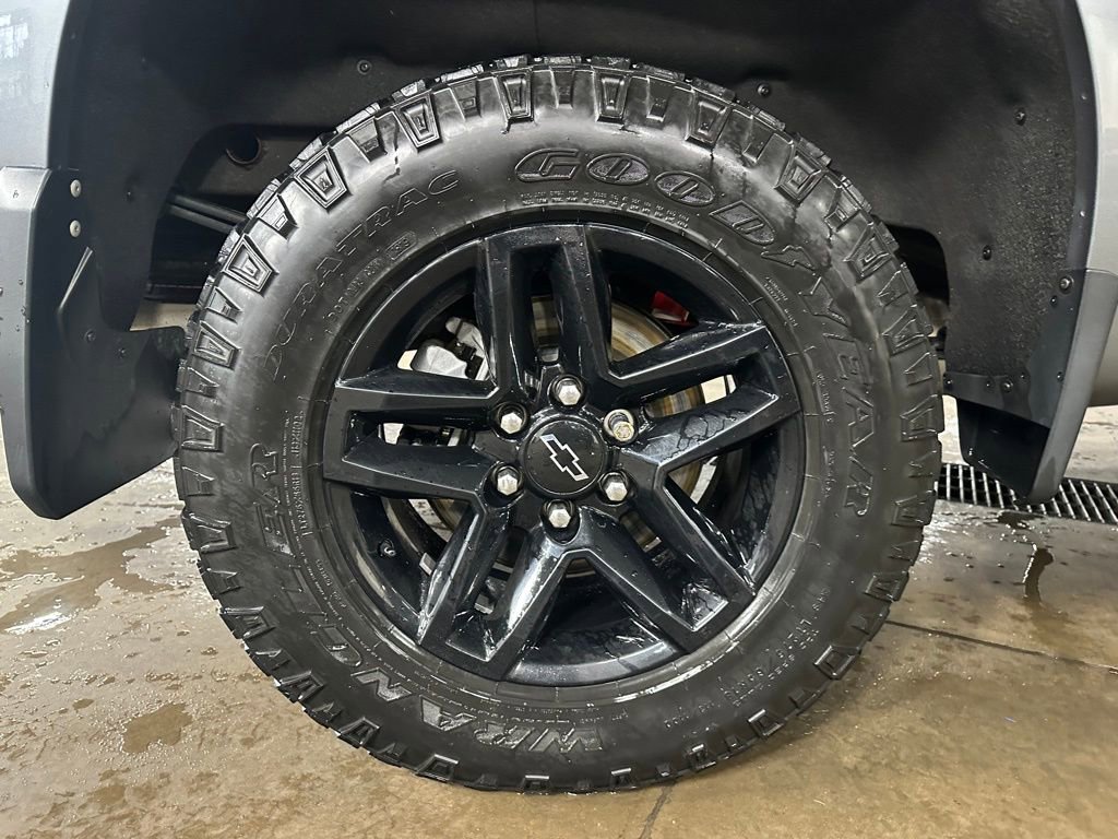 Used 2019 Chevrolet Silverado 1500 LT Trail Boss image 38