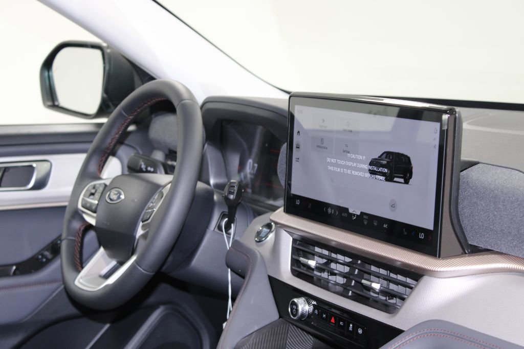 New 2026 Ford Explorer Active image 31