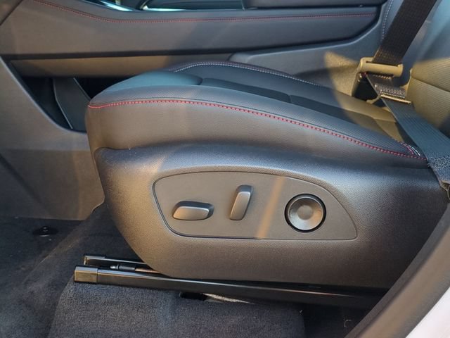 Used 2026 Chevrolet Traverse Z71 w/ Enhanced Driving Package AWD/4WD image 21