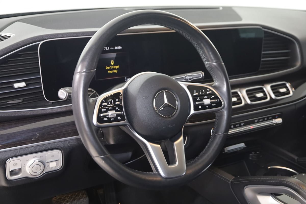 Used 2022 Mercedes-Benz GLE 350 4MATIC w/ Premium Package image 6
