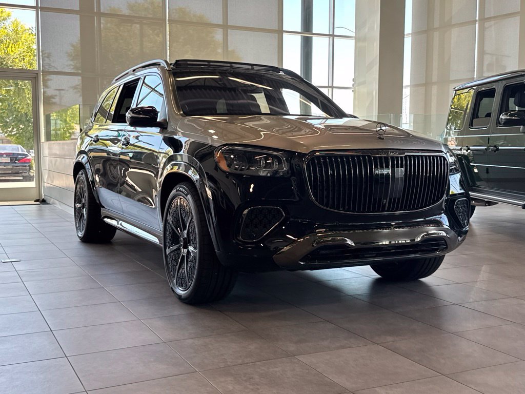 New 2026 Mercedes-Benz Maybach GLS 600 4MATIC image 4