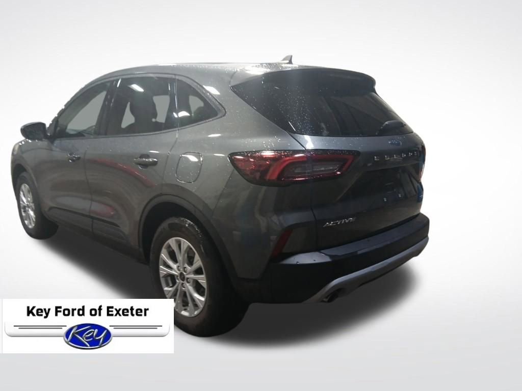Used 2025 Ford Escape Active w/ Cold Weather Package image 9