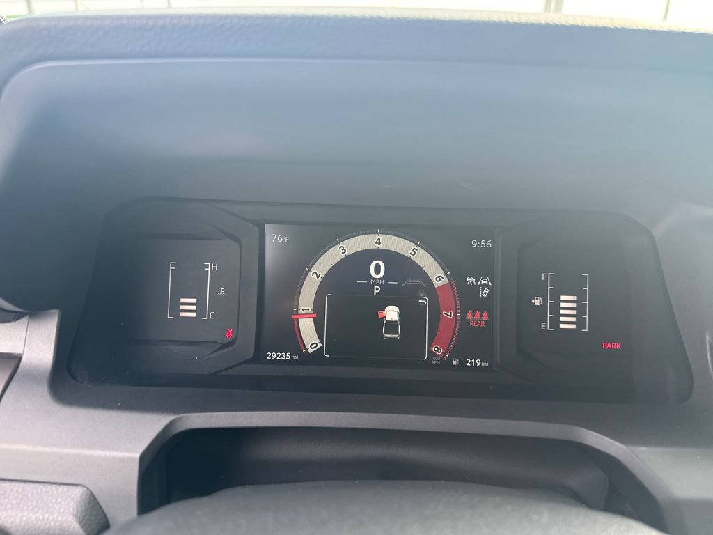 Used 2024 Toyota Tacoma SR5 AWD/4WD image 17