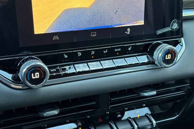 New 2026 GMC Canyon Elevation w/ Convenience Package image 23