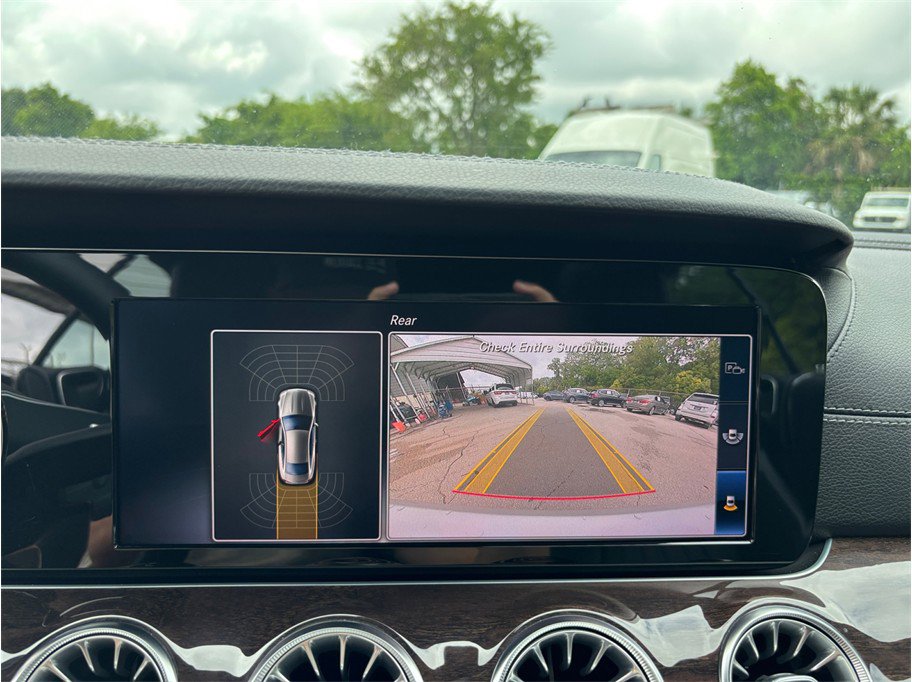 Used 2018 Mercedes-Benz E 400 Coupe image 31